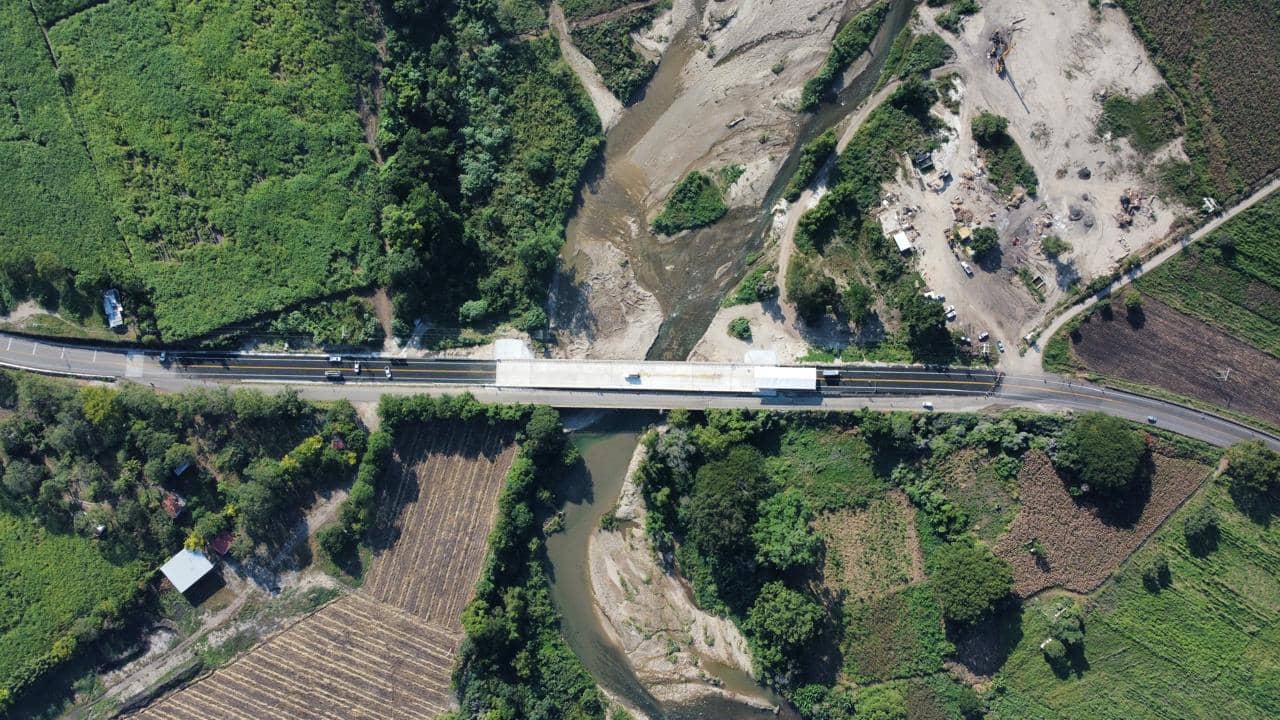 Rutilio Escandón inaugura el puente Río Blanco y la cuarta etapa de la carretera La Angostura-Pujiltic