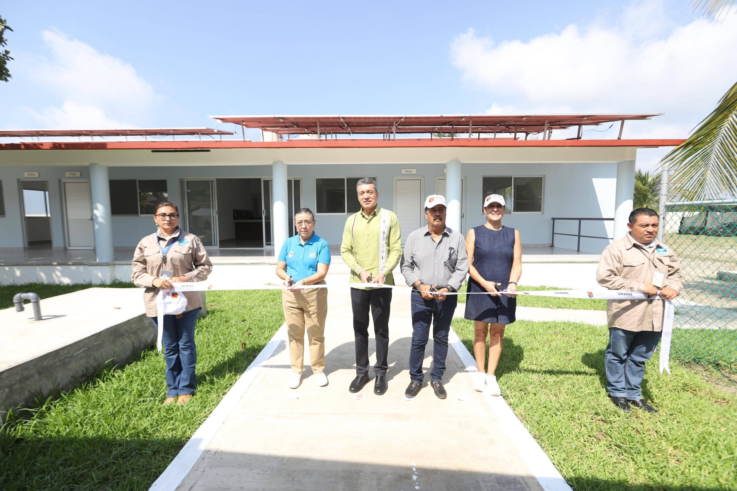 Rutilio Escandón entrega rehabilitación de tortugueros de Puerto Arista, Boca del Cielo, Costa Azul y Barra Zacapulco