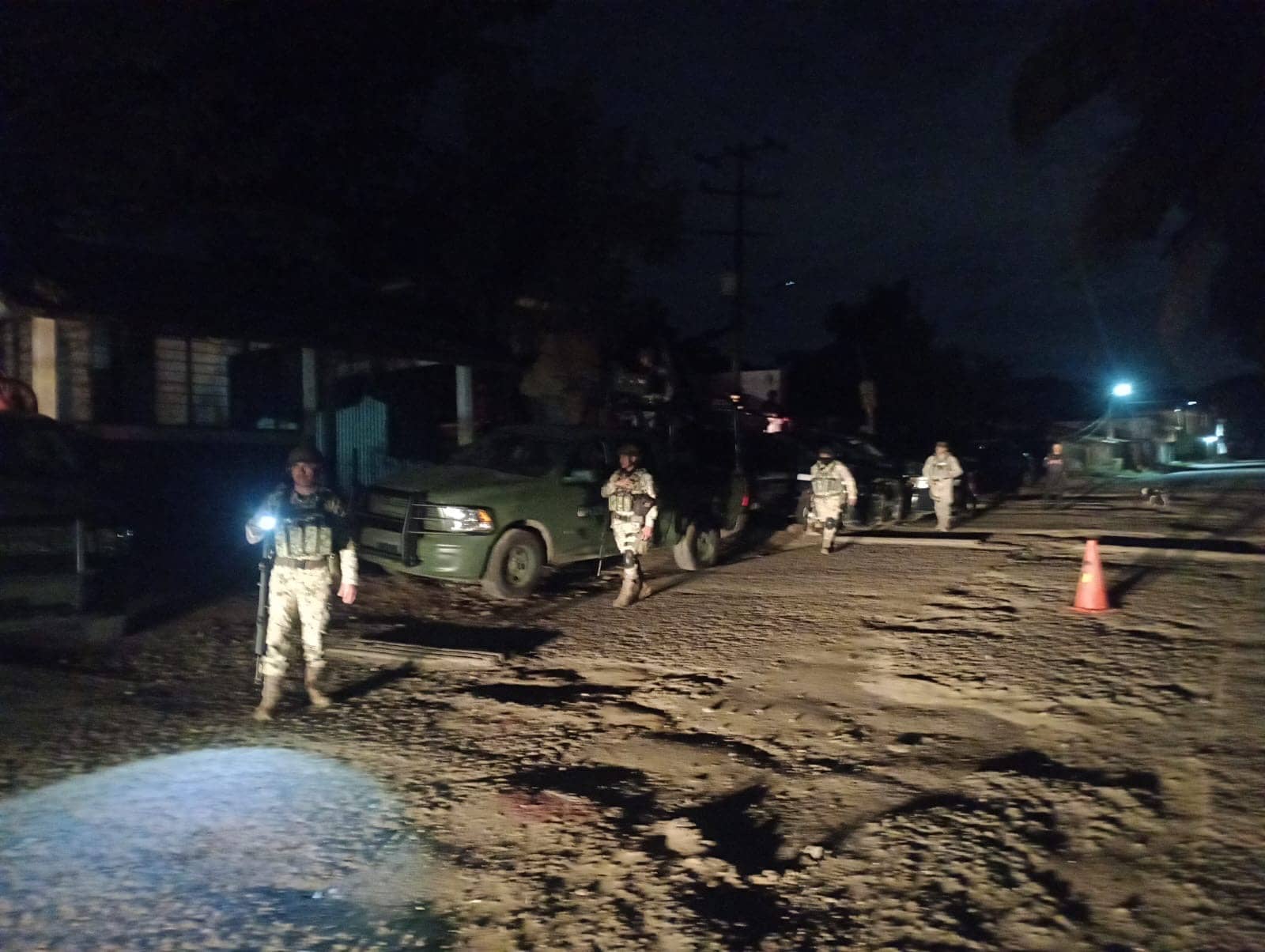 Salen militares y Guardia Nacional de Ángel Albino Corzo, Chiapas