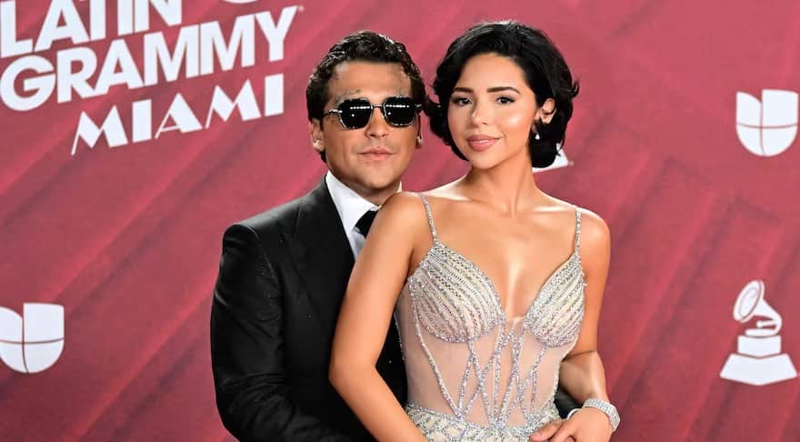 Internautas tunden a Ángela Aguilar y Nodal tras aparecer en los Latin Grammy 2024