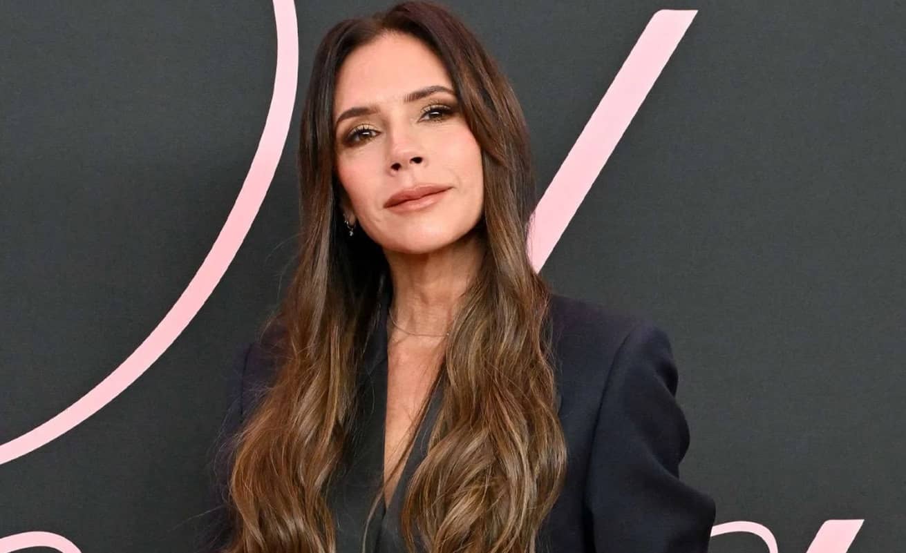 Victoria Beckham confiesa por qué nunca sonríe en fotos; esta es la razón