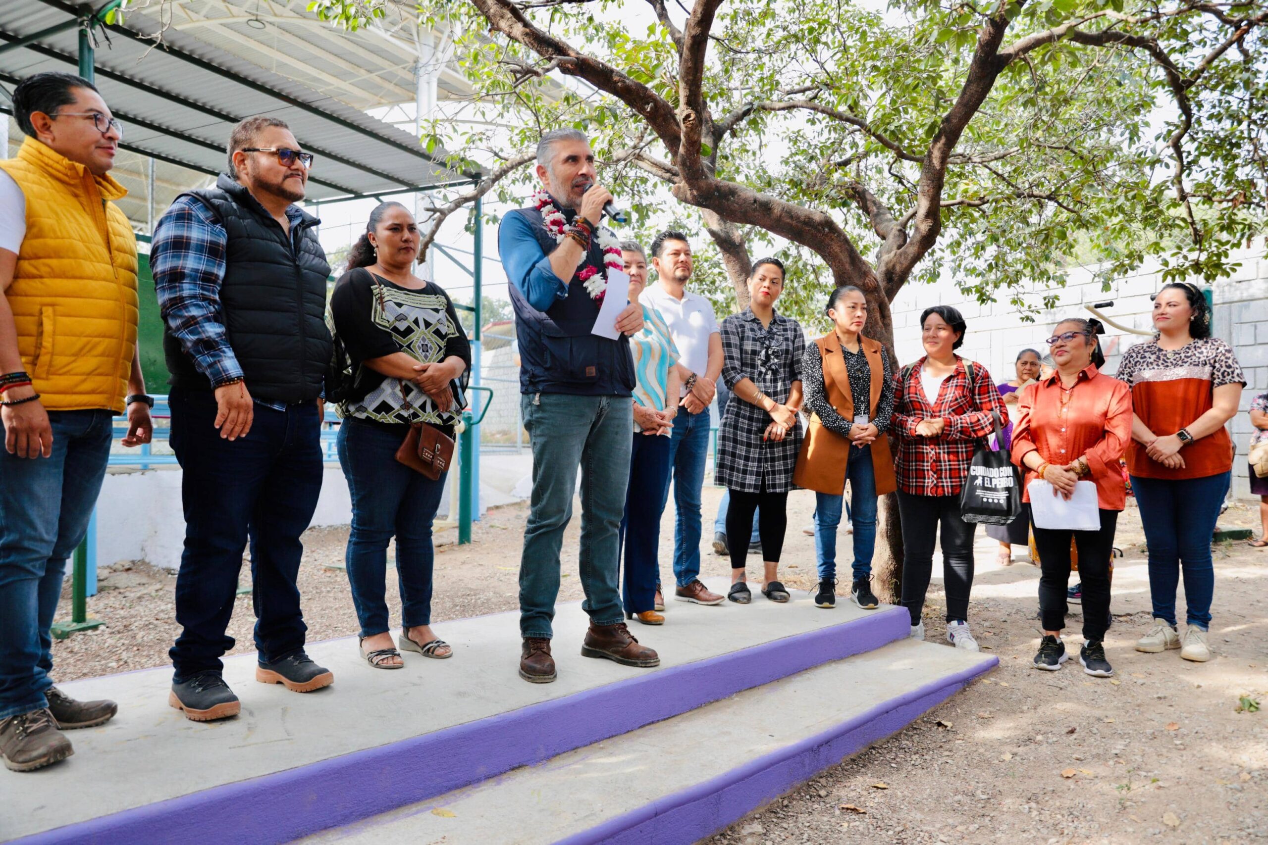 Suman 47 parques atendidos en beneficio de familias de Tuxtla: Angel Torres