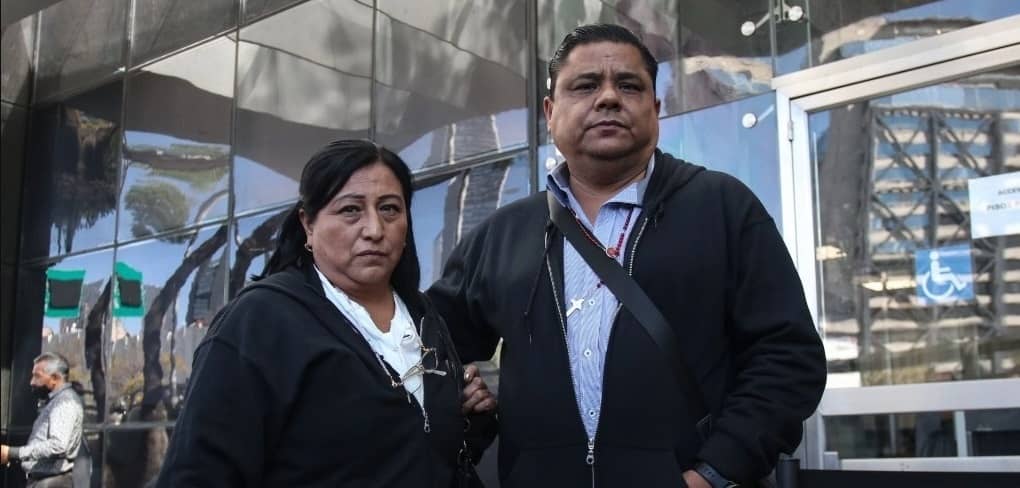 Caso Debanhi no es tipificado como feminicidio por la FGR; padres acusan negligencia y piden reunión con Segob