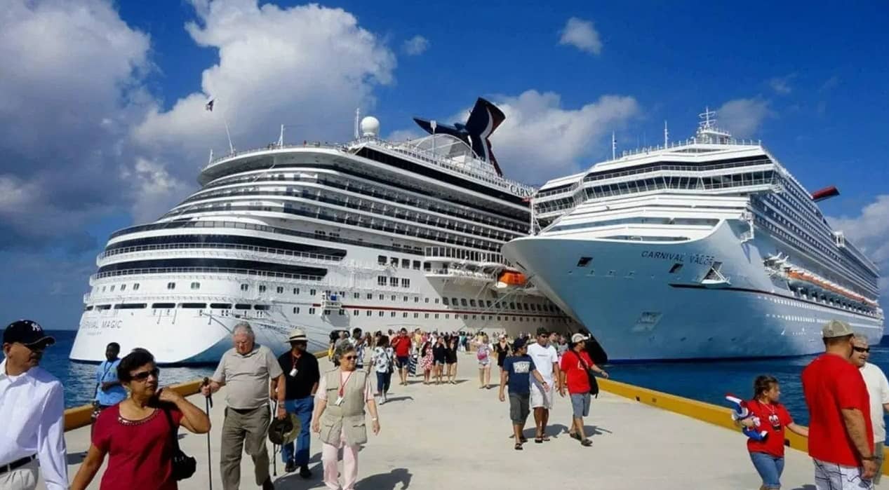 Concanaco advierte que nuevo impuesto a turistas de cruceros "ahogará" al sector turismo; "podrían disminuir visitantes"