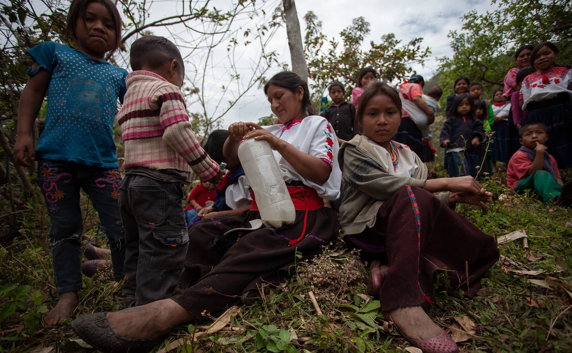 Desplazamiento forzado por violencia en Chiapas; más de 3 mil indígenas tzotziles abandonan sus hogares