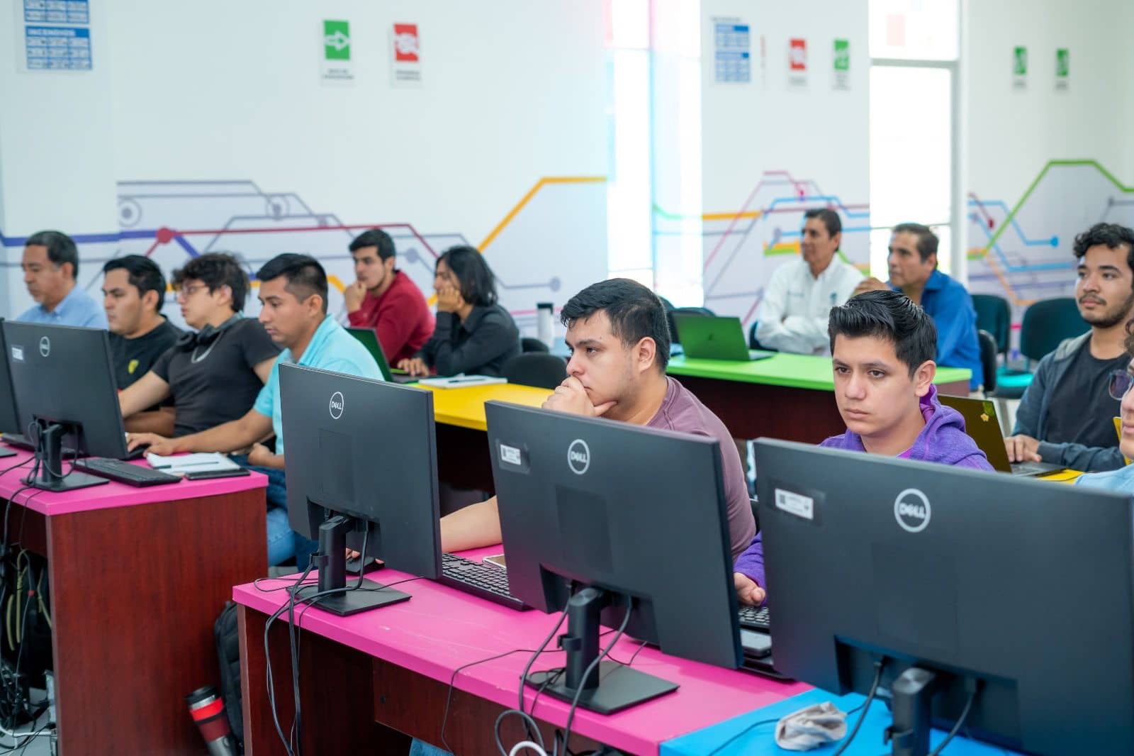 Lanza SEyT y Hub Tech Talent Chiapas el Primer Diplomado en Diseño de Circuitos Integrados