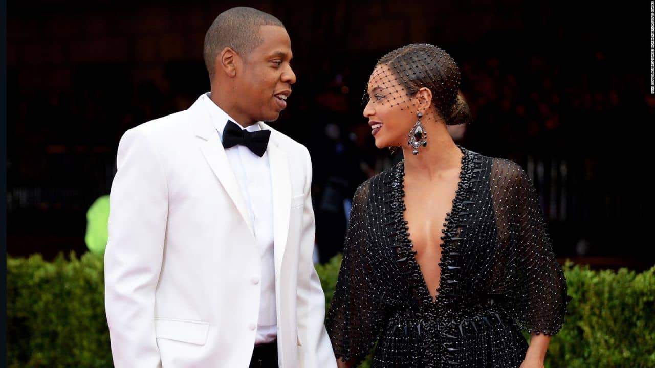 Jay-Z habría comenzado a cortejar a Beyoncé cuando ella tenía 18 años y él 30