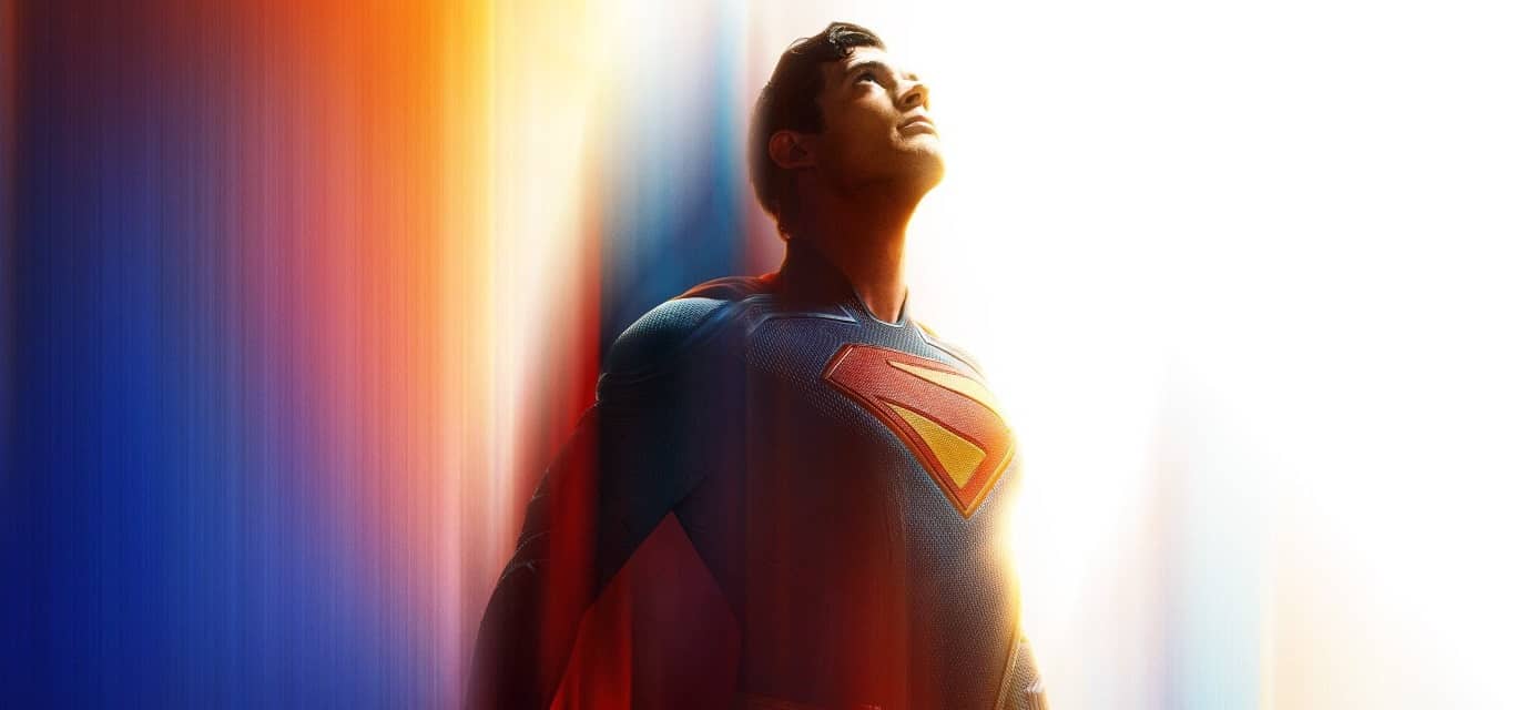 "Superman" de James Gunn presenta póster oficial y fecha del primer tráiler