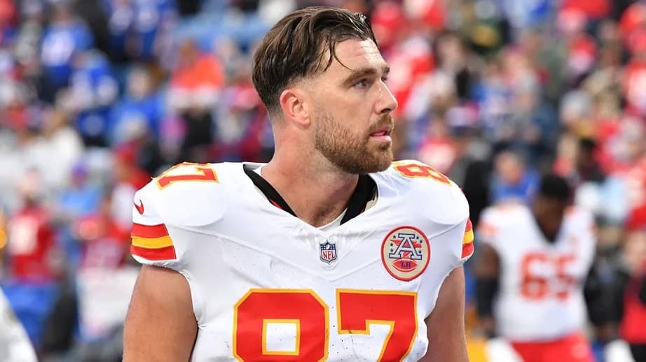 Travis Kelce, novio de Taylor Swift, es nominado al Hombre del Año de la NFL por su labor benéfica