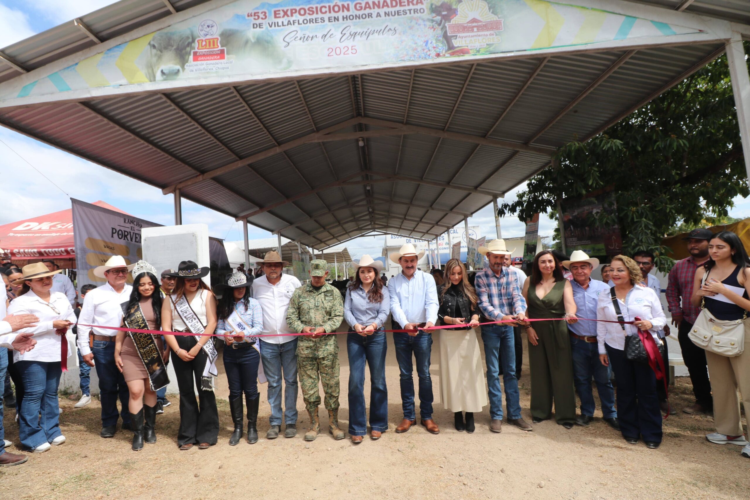 Elevar el nivel de vida en el campo, fundamental para consolidar la paz social en Chiapas: Barba Arrocha