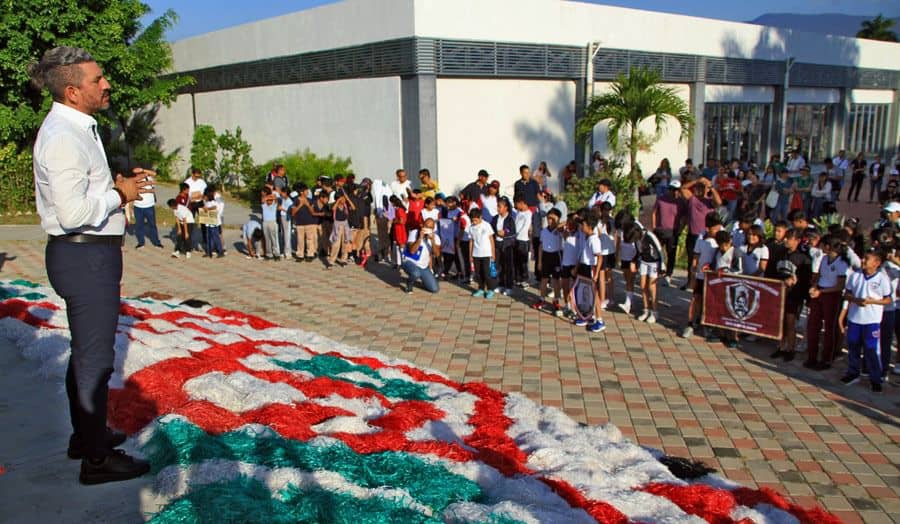 Director del Instituto del Deporte, presente en inauguración de Juegos Deportivos Escolares de nivel primaria