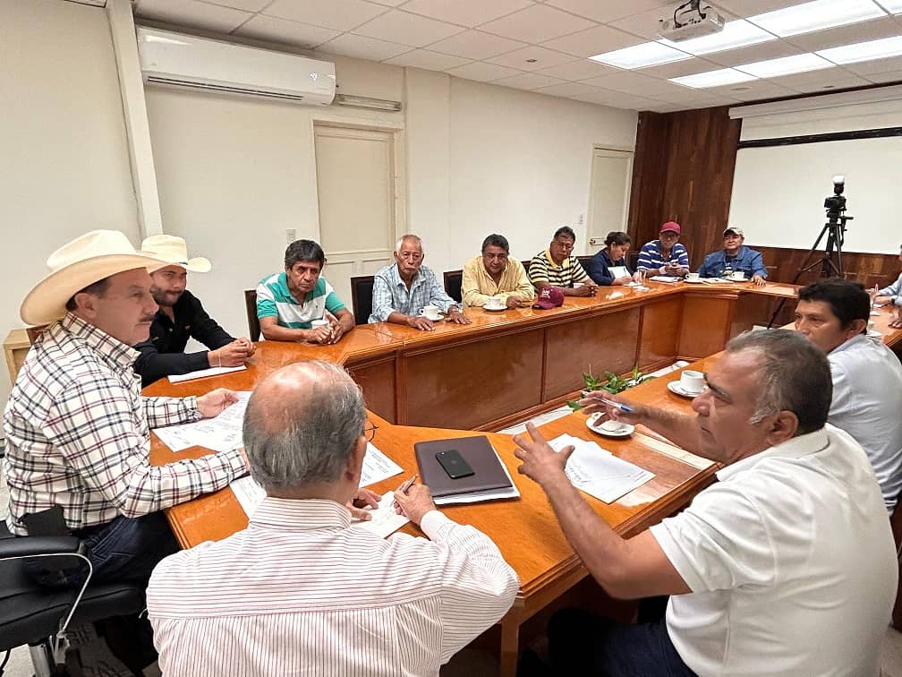 Titular de SAGyP evaluó situación de la producción agrícola del Soconusco