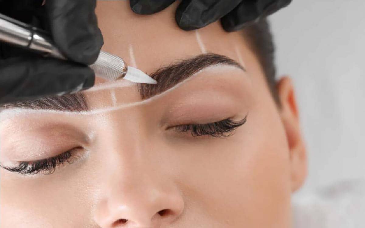 Cuáles son los riesgos del microblading