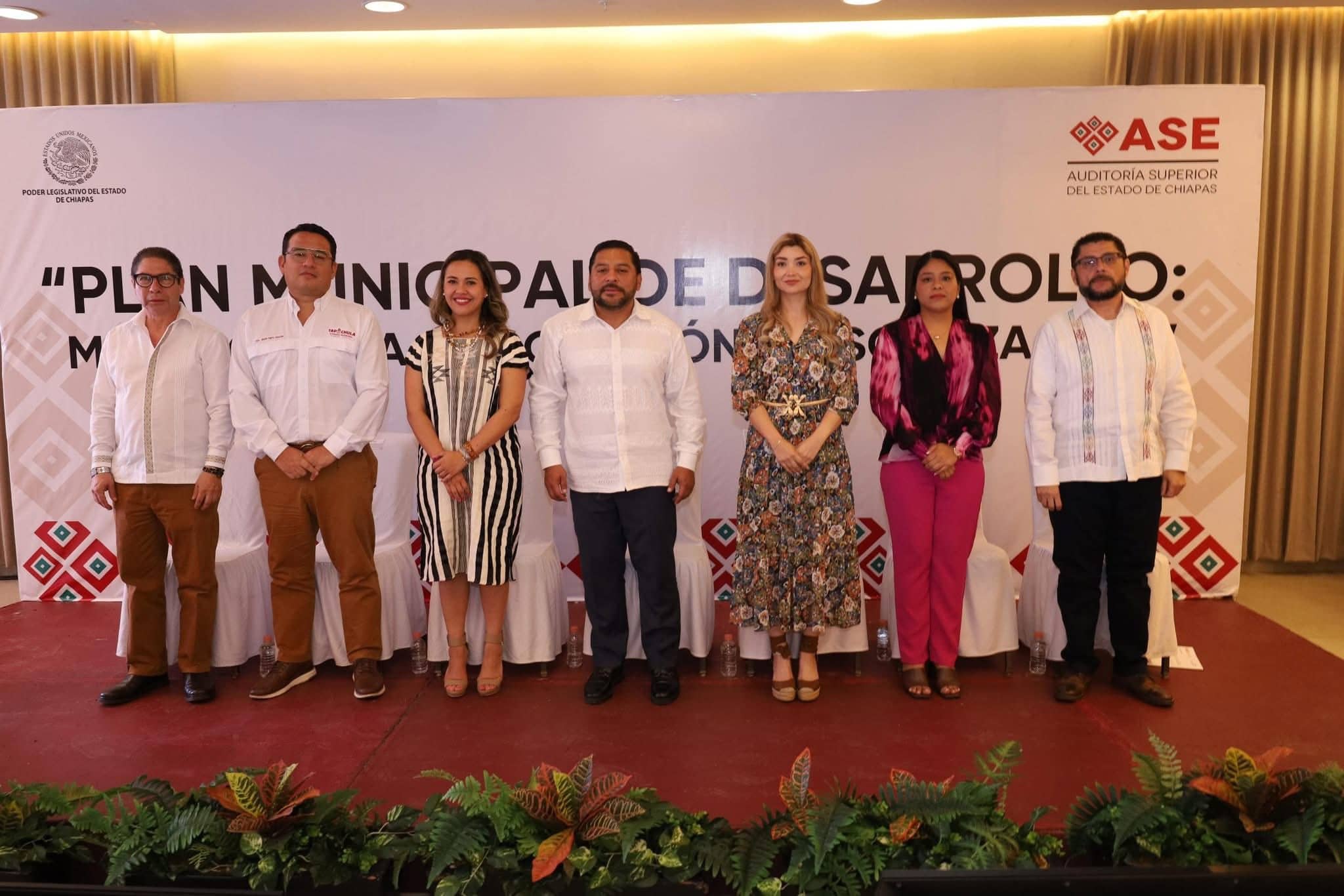 En Tapachula, tercera jornada de capacitación a municipios