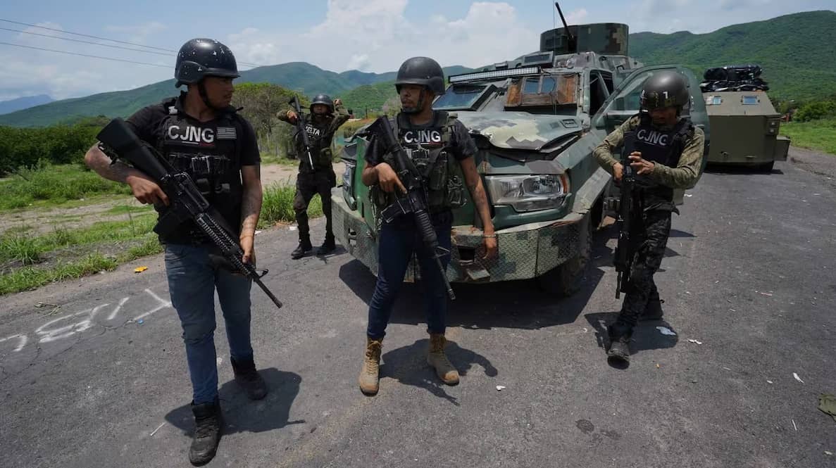 CJNG, ganón por guerra Chapos-Mayos; Cártel de Sinaloa produce metanfetaminas de pureza sin precedentes: DEA