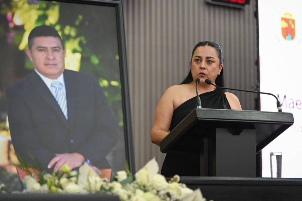 ERA HOMENAJE A MAESTRO 3 1