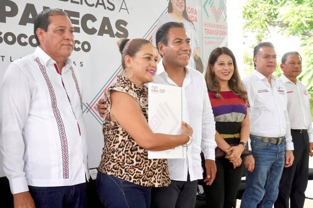 ERA HUIXTLA ENTREGA ESCRITURAS 1 1