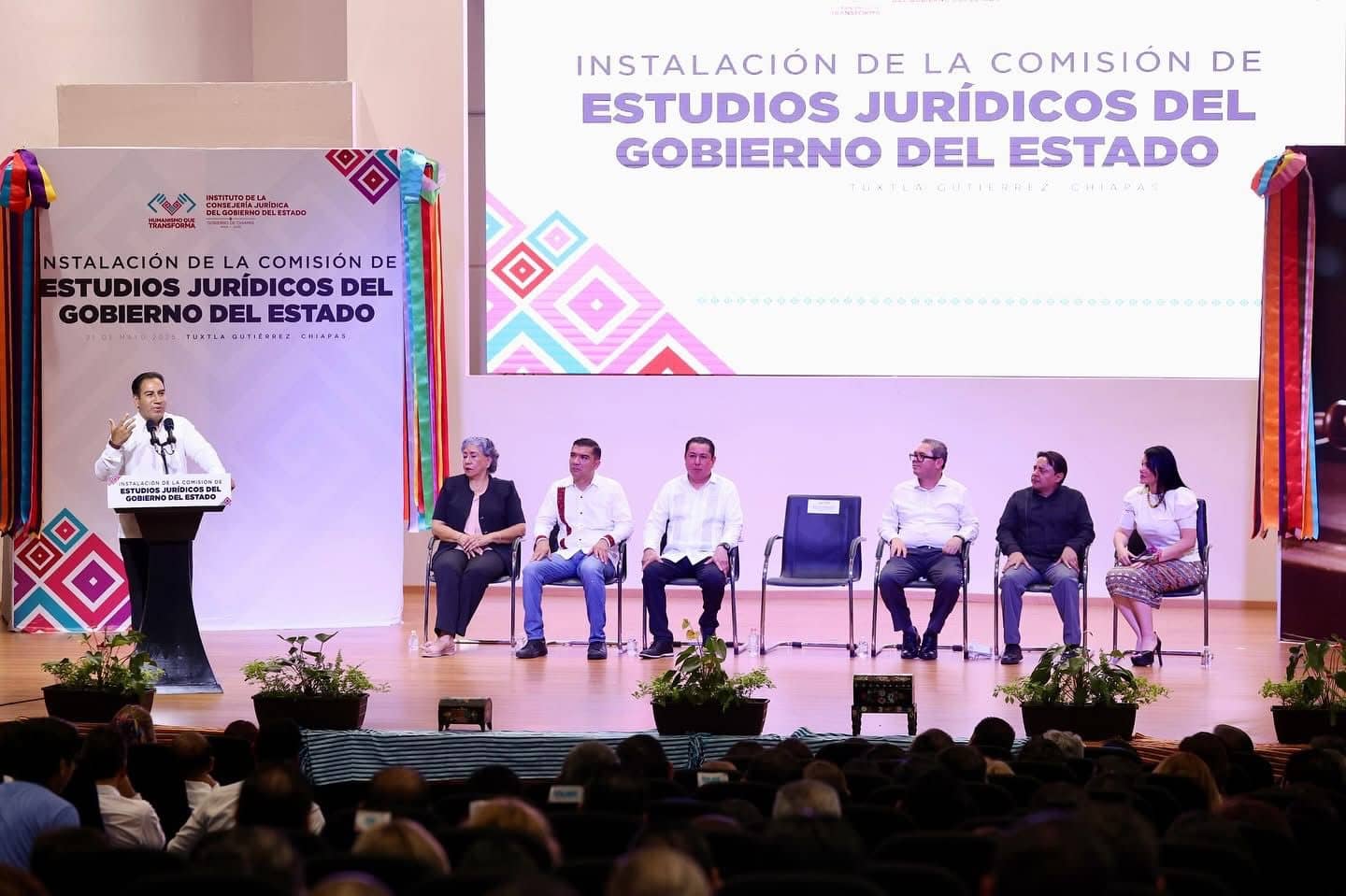 Atestigua Eduardo Ramírez instalación de la Comisión de Estudios Jurídicos del Gobierno de Chiapas