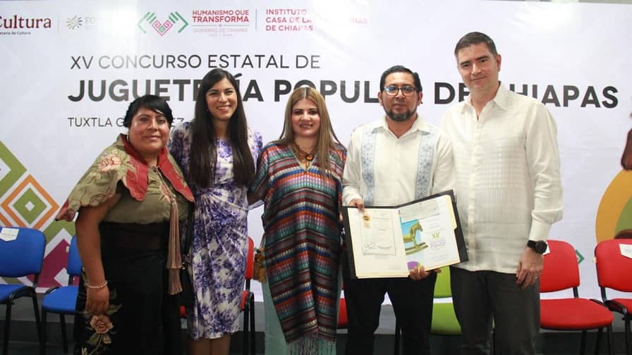 Inauguran Exhibición de Piezas Ganadoras y Ceremonia de Premiación del XV Concurso Estatal de Juguetería Popular de Chiapas 2025