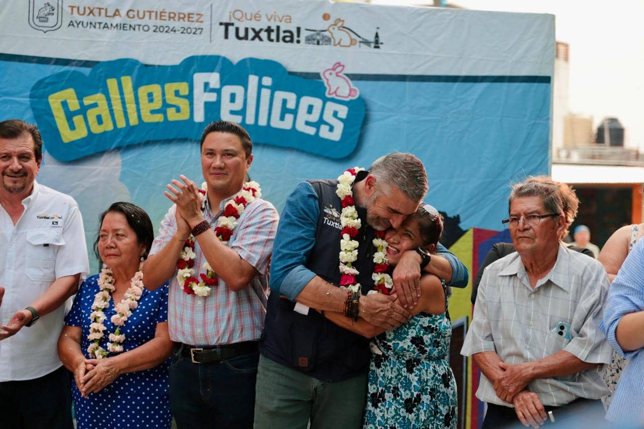 Inaugura Angel Torres otra calle nueva en San Pedro Progresivo