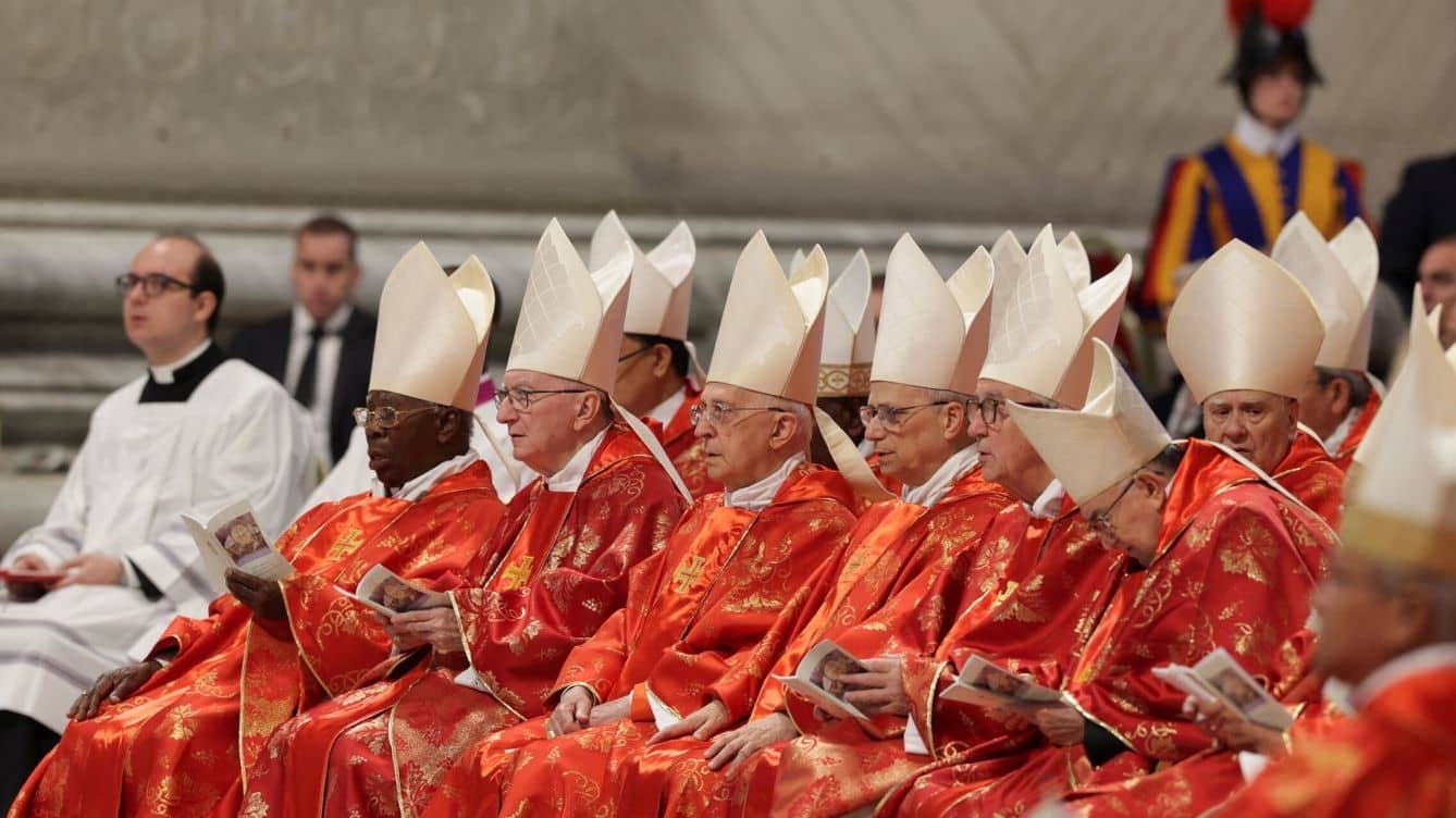 Momento histórico difícil, que sea elegido el Papa de la comunión y la unidad