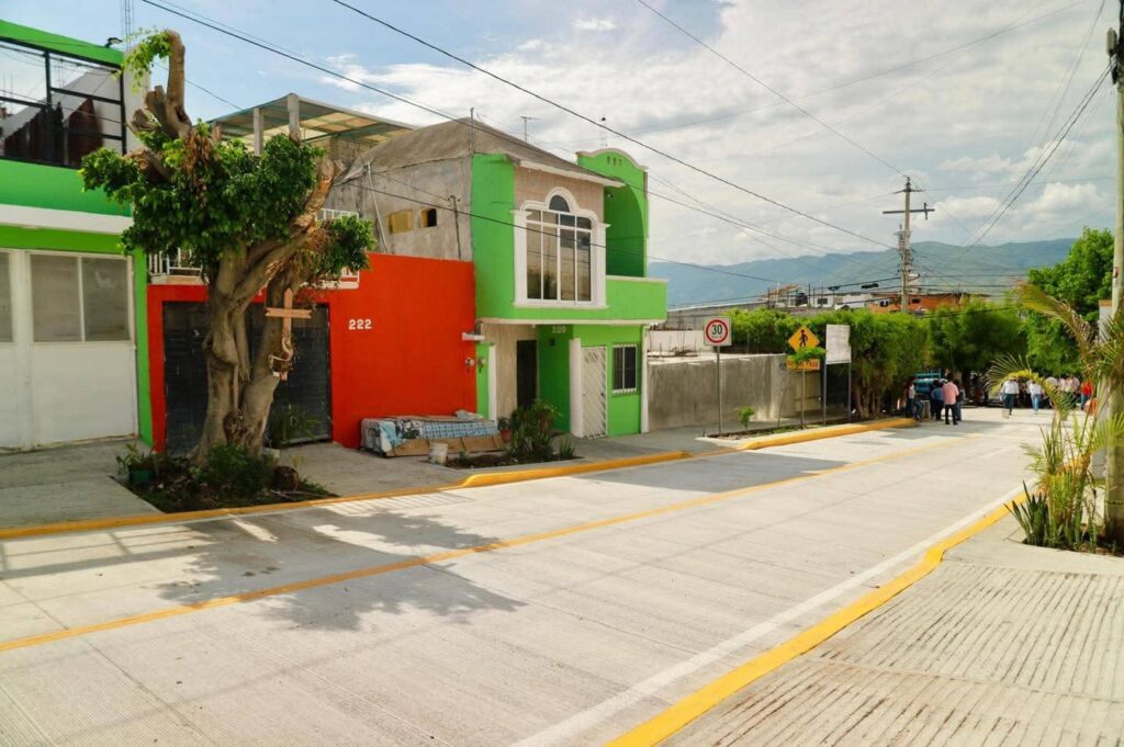 AT CALLES FELICES 2 1 1