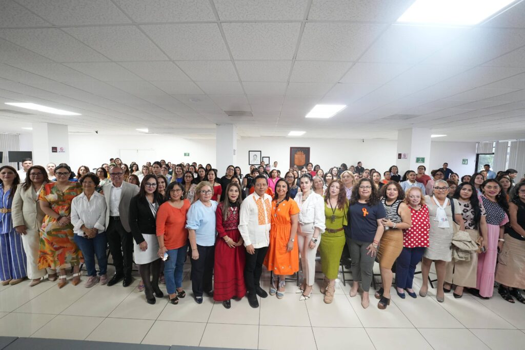 DECALOGO HUMANISTA LLAVEN ABARCA 2 1