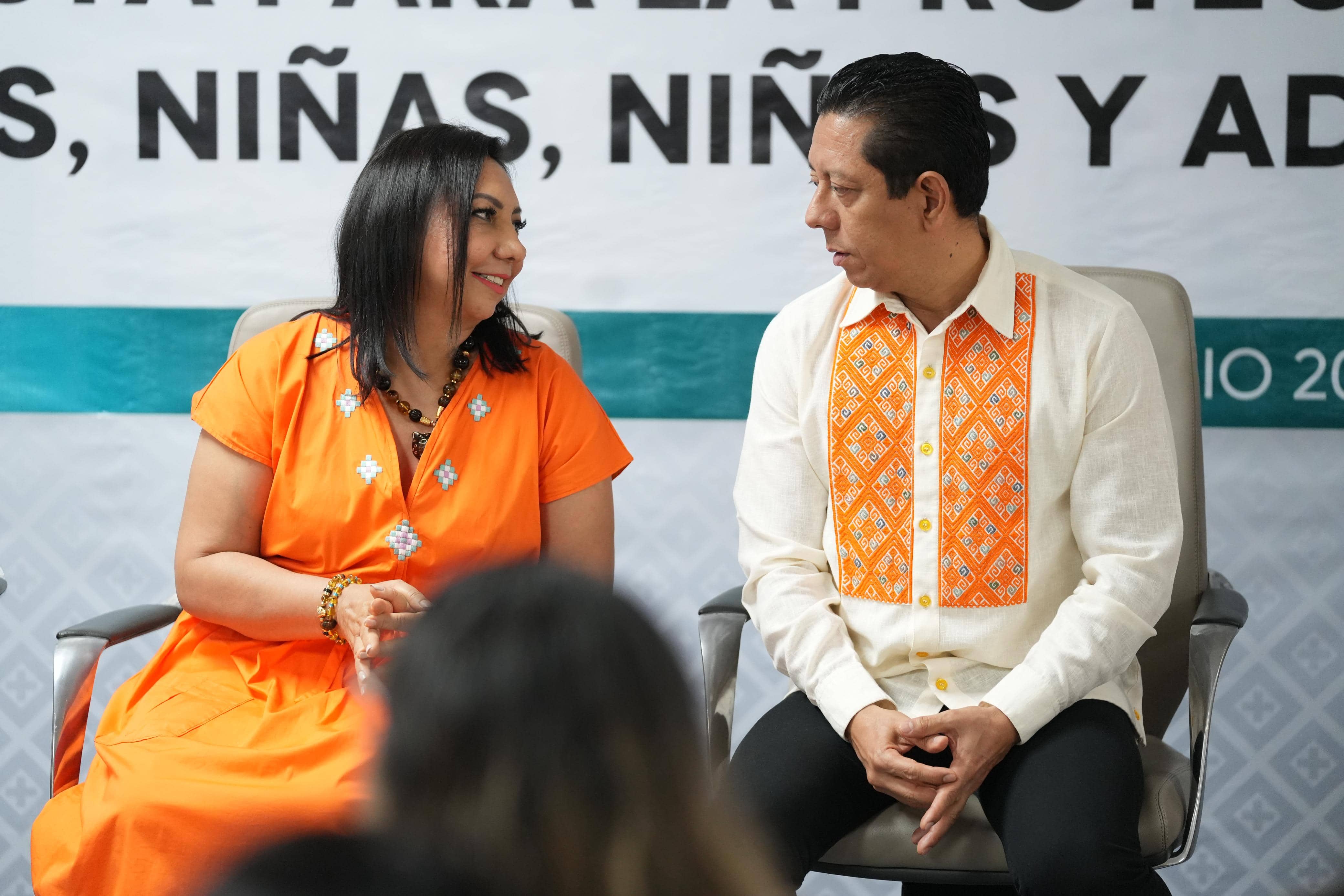 DECALOGO HUMANISTA LLAVEN ABARCA 3 1