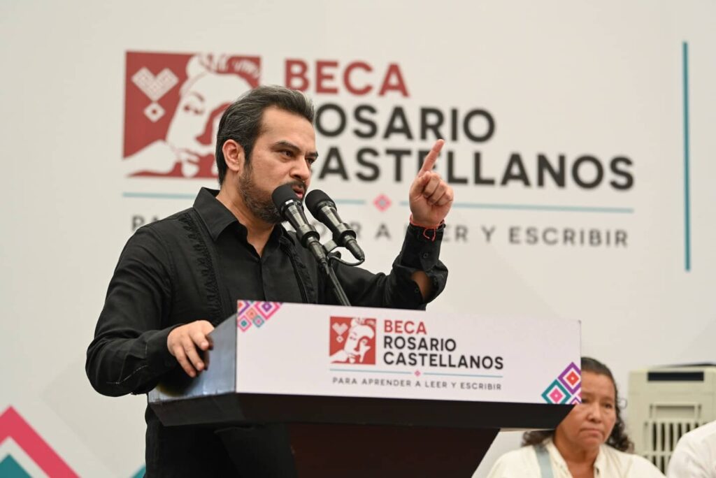 ERA ENTREGA DE BECAS ROSARIO CASTELLANOS 5 1