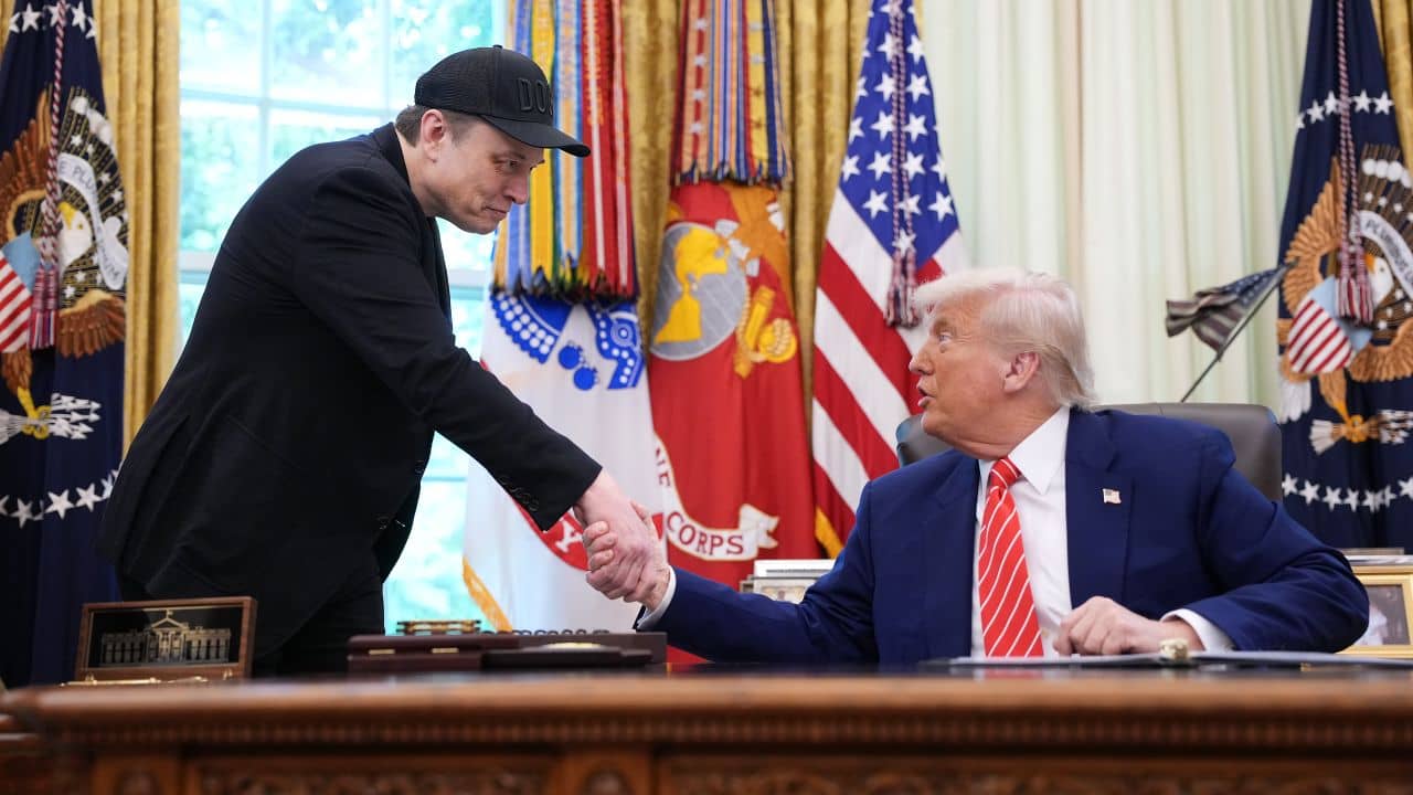 Las protestas en Los Ángeles acercan a Elon Musk al presidente Trump
