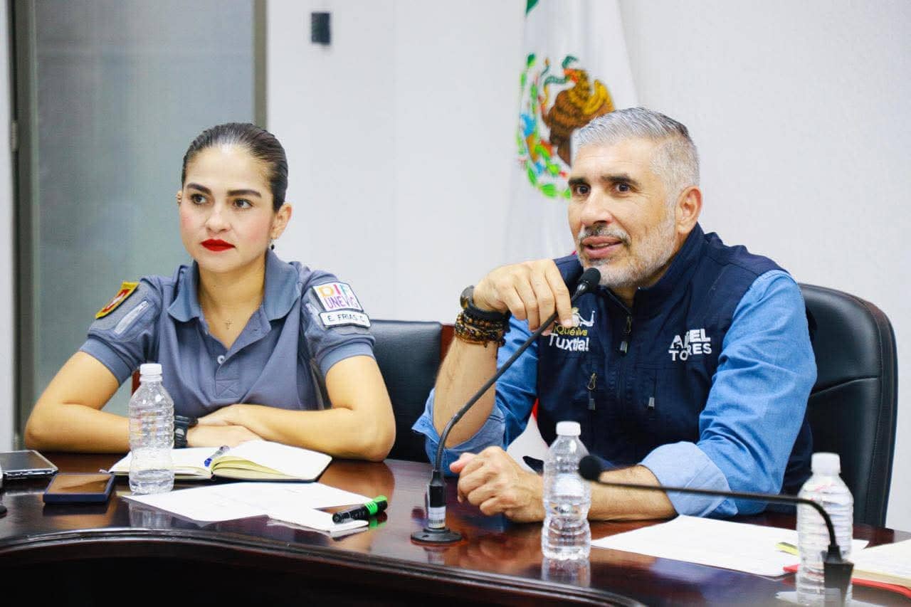 Todas las preparatorias en Tuxtla serán beneficiadas con el proyecto Tux-Útiles: Angel Torres