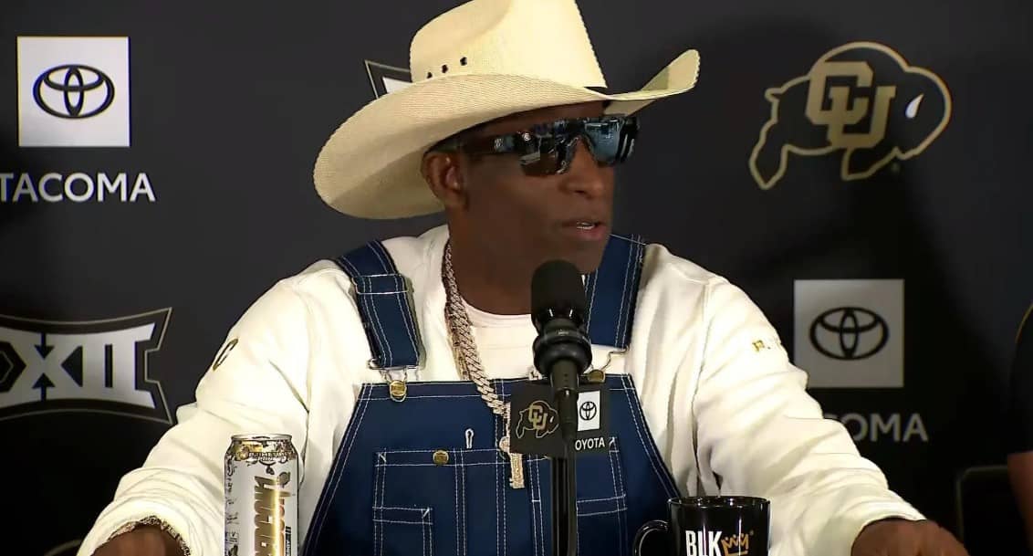 Deion Sanders, leyenda de la NFL, logra vencer al cáncer