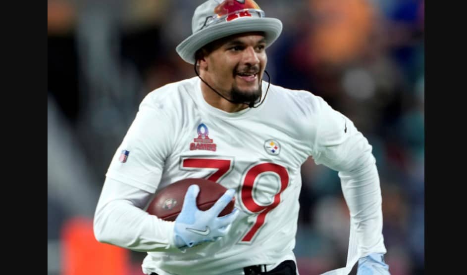 Los Delfines y Acereros sacuden la NFL