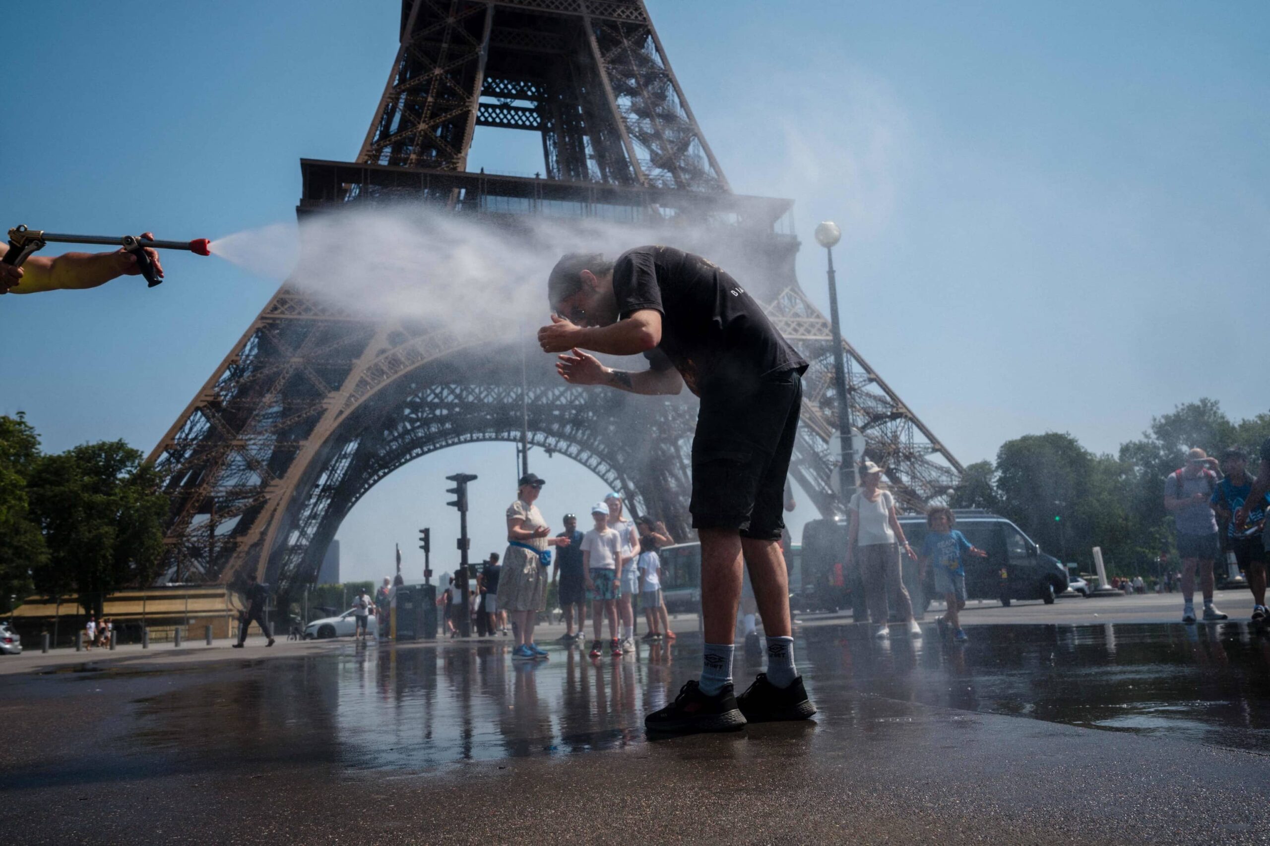 Ola de calor en Francia deja más de 100 muertes por ahogamiento