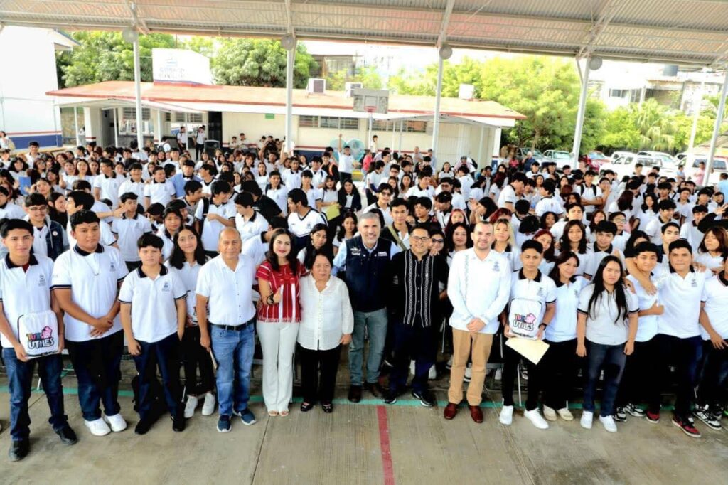 ANGEL TORRES TUX UTILES 1 2