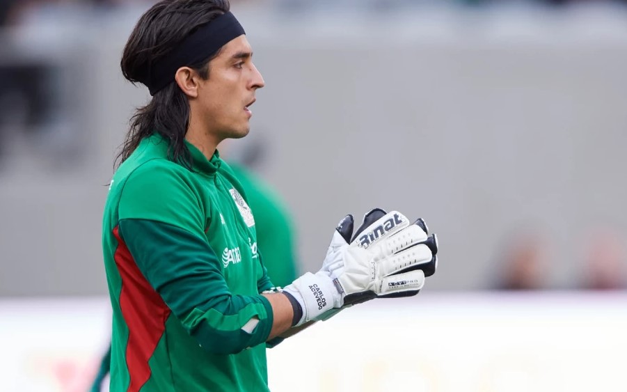 Con Guillermo Ochoa sin equipo, Javier Aguirre voltea a ver a Carlos Acevedo para Selección Mexicana