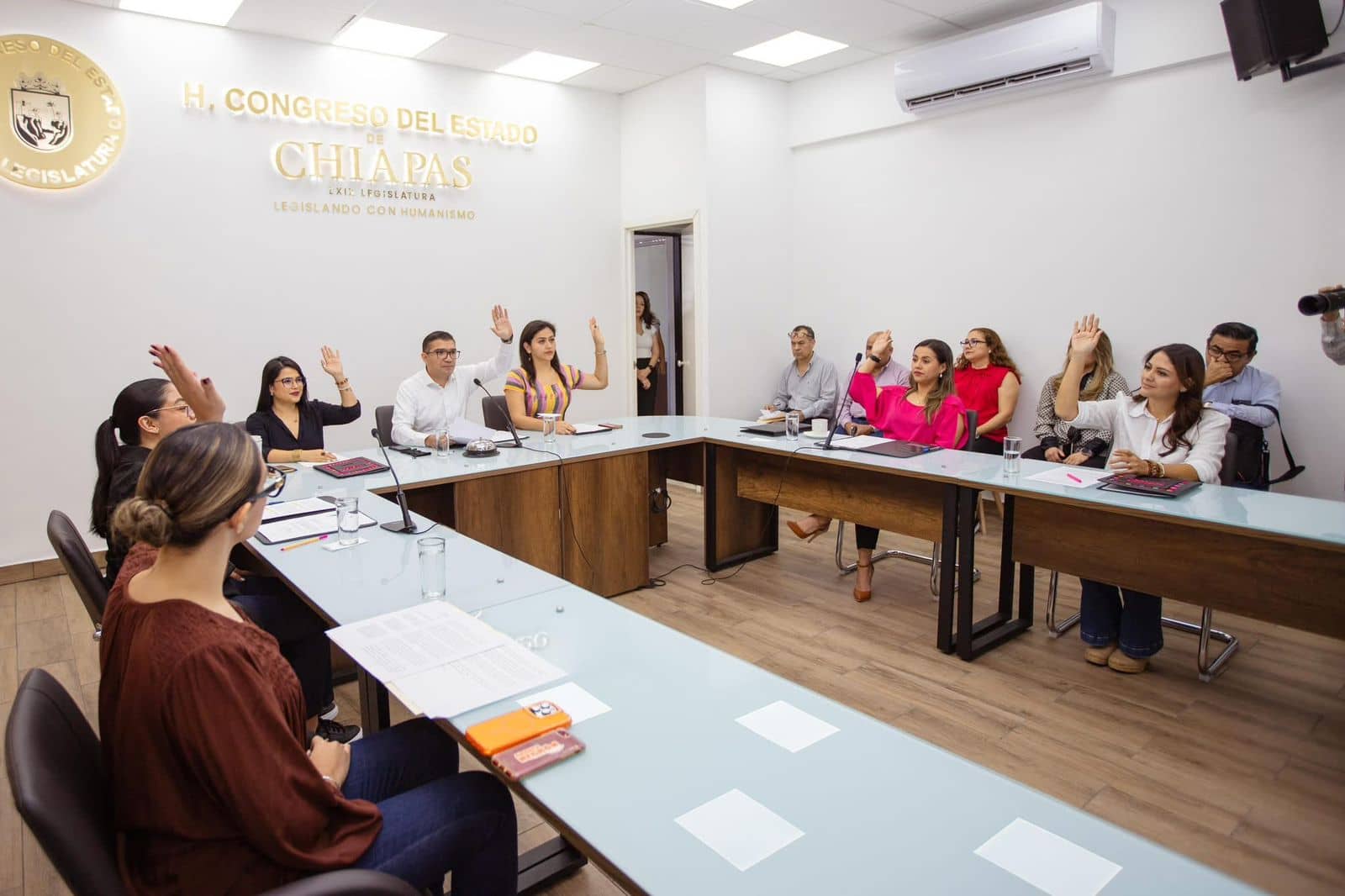 Congreso analiza en comisiones reformas en materia de violencia escolar y cuidados