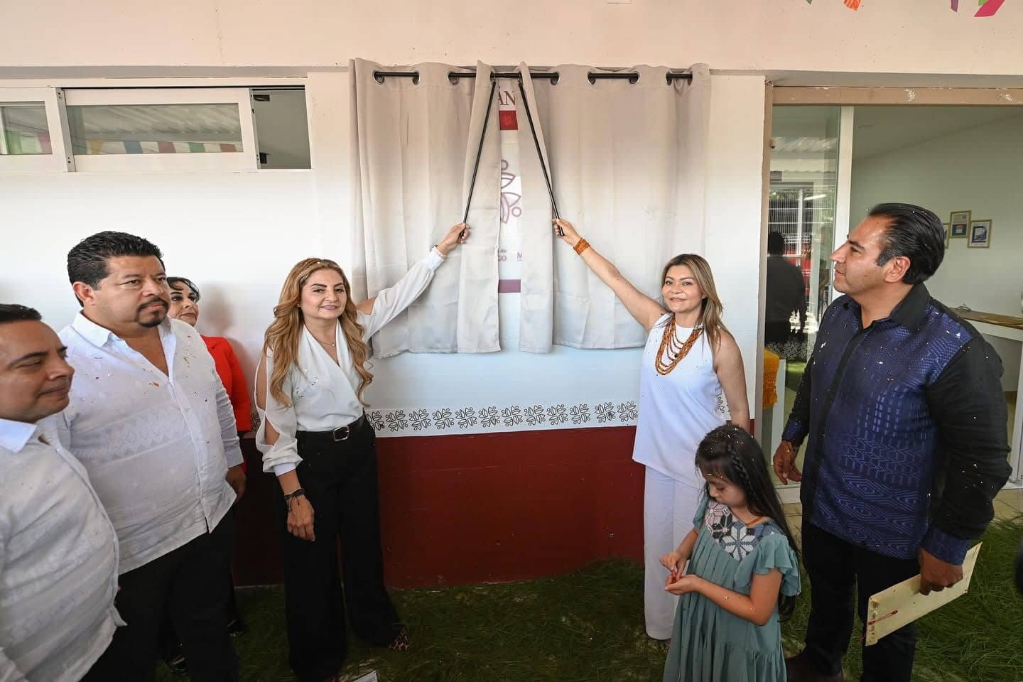 Eduardo Ramírez inaugura el Centro LIBRE en Comitán y anuncia rehabilitación de carreteras