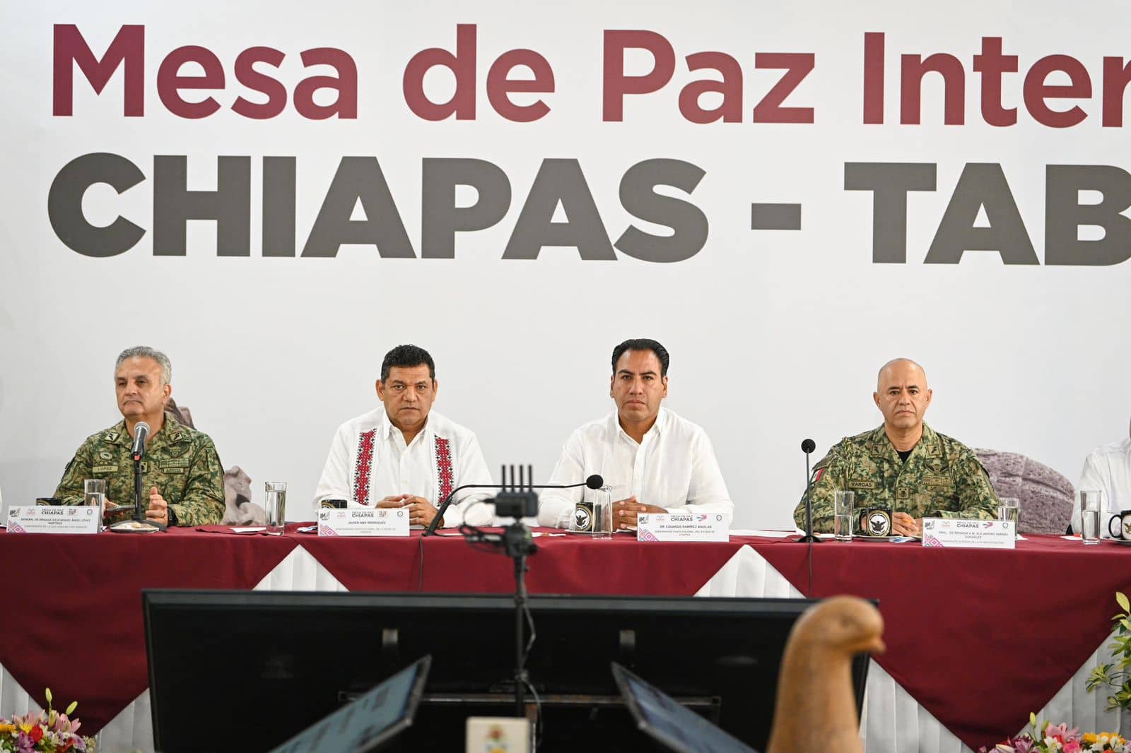 Eduardo Ramírez y Javier May refuerzan estrategia conjunta contra la delincuencia en Chiapas y Tabasco