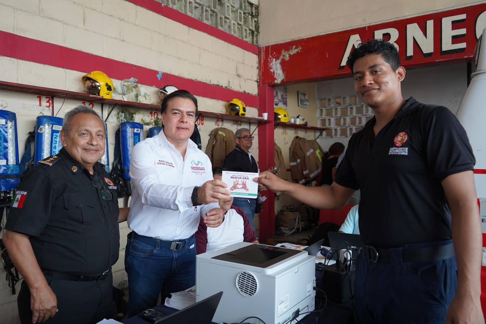 Bomberos de Tuxtla Gutiérrez ya forman parte de Reporte Móvil: Paco Chacón
