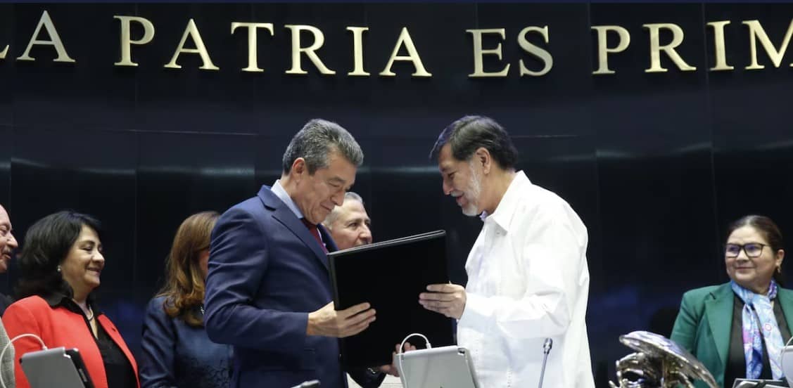 Noroña llama “cretino” a Rutilio Escandón por defender condiciones de Alligator Alcatraz; condena actitud “servil” ante EU