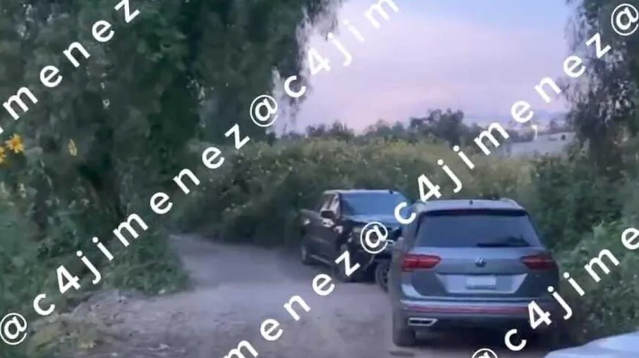 Hallan en predio de Texcoco el vehículo que habría sido usado en la desaparición y asesinato de B King y Regio Clown