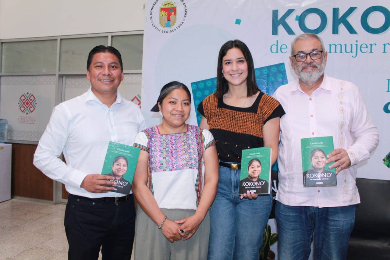 Presentan en Congreso el libro: “Kokono’ de una Mujer Rebelde” de la chef Claudia Sántiz