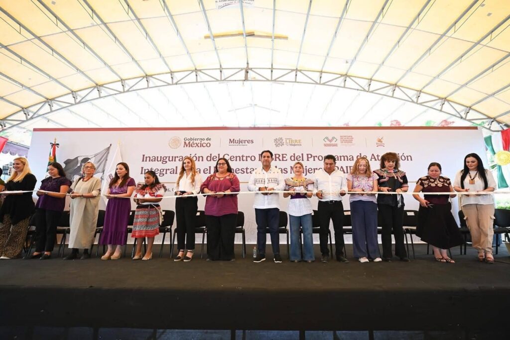 FOTO SEGUNDA era y citlali hernandez por el embarazo adolescente 1