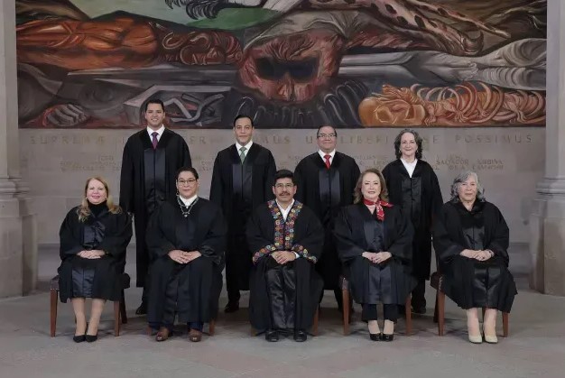 SCJN publica fotografía oficial de los nueve ministros electos por voto popular