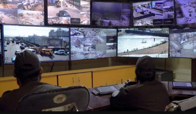 El Talibán corta internet y causa un apagón de las telecomunicaciones en Afganistán