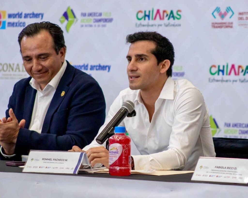 TIRO CON ARCO EN SCLC ROMEL PACHECO1 1