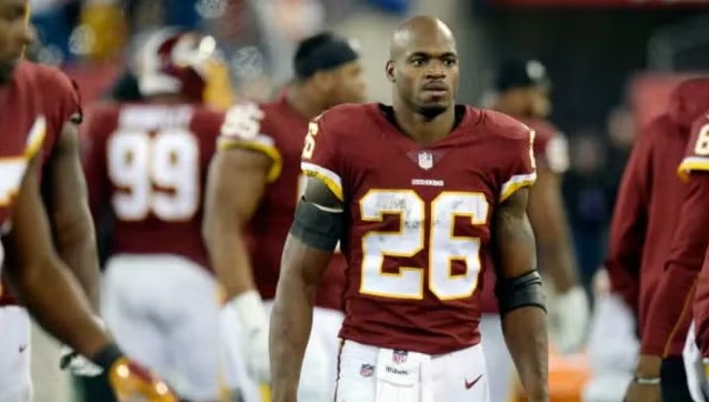 Ex NFL, Adrian Peterson, fue arrestado por conducir intoxicado