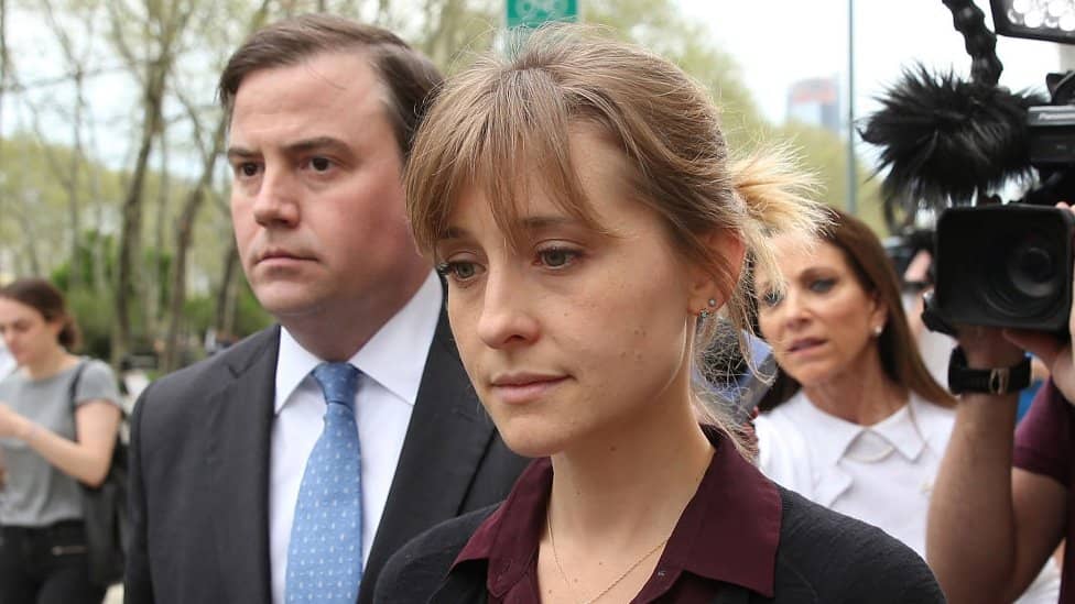 Allison Mack rompe el silencio sobre NXIVM tras dos años de ser liberada de prisión