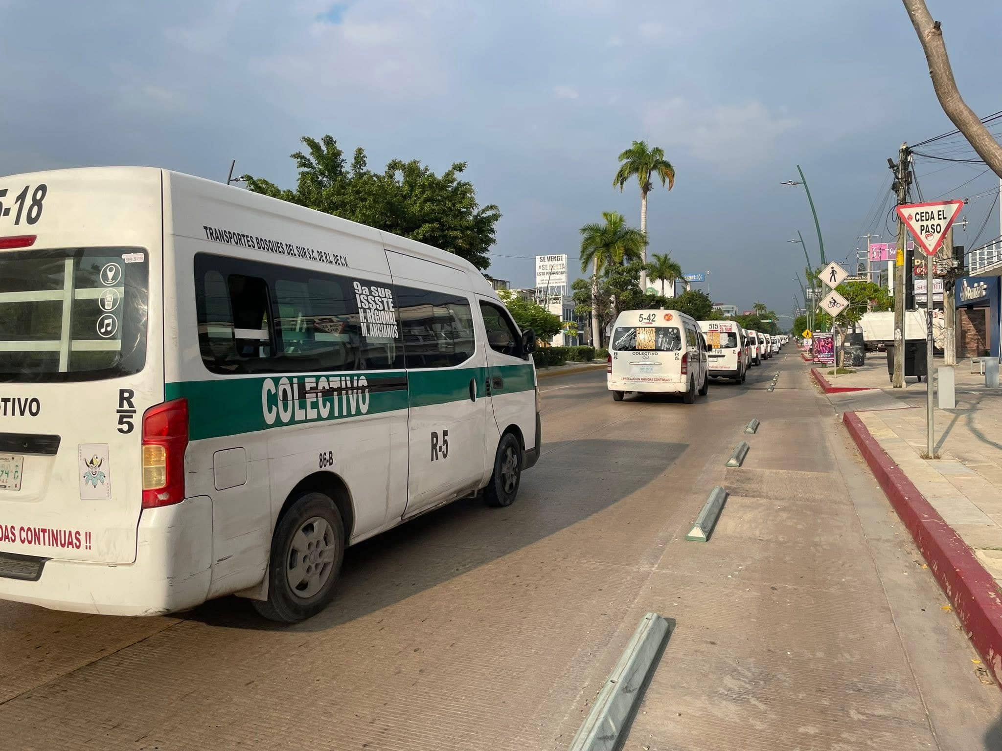 SMyT atiende con diálogo a transportistas de Tuxtla Gutiérrez